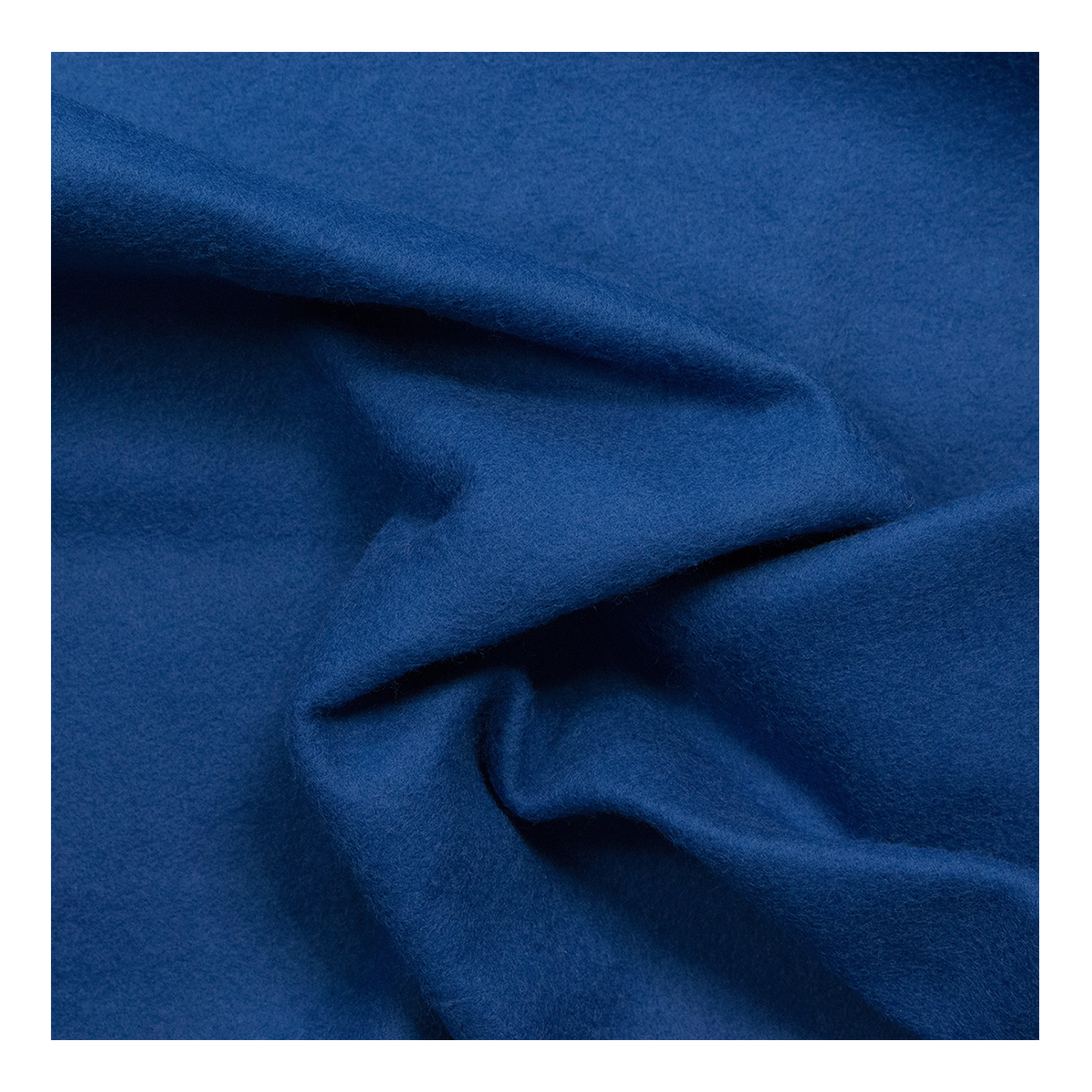 Showtec Dekomolton op rol 60m x 300cm marineblauw Showtec Dekomolton op rol 60m x 300cm marineblauw