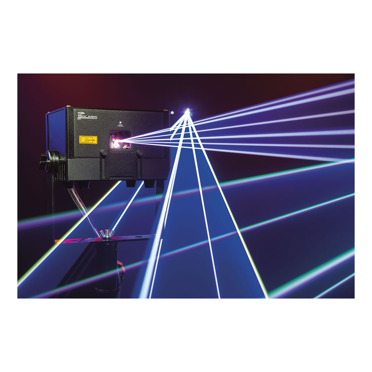 Showtec Solaris 3.0 RGB-laser met Pangolin FB4 Showtec Solaris 3.0 RGB-laser met Pangolin FB4