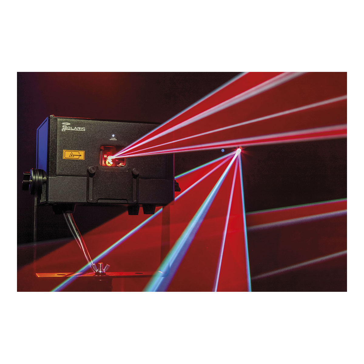 Showtec Solaris 3.0 RGB-laser met Pangolin FB4 Showtec Solaris 3.0 RGB-laser met Pangolin FB4