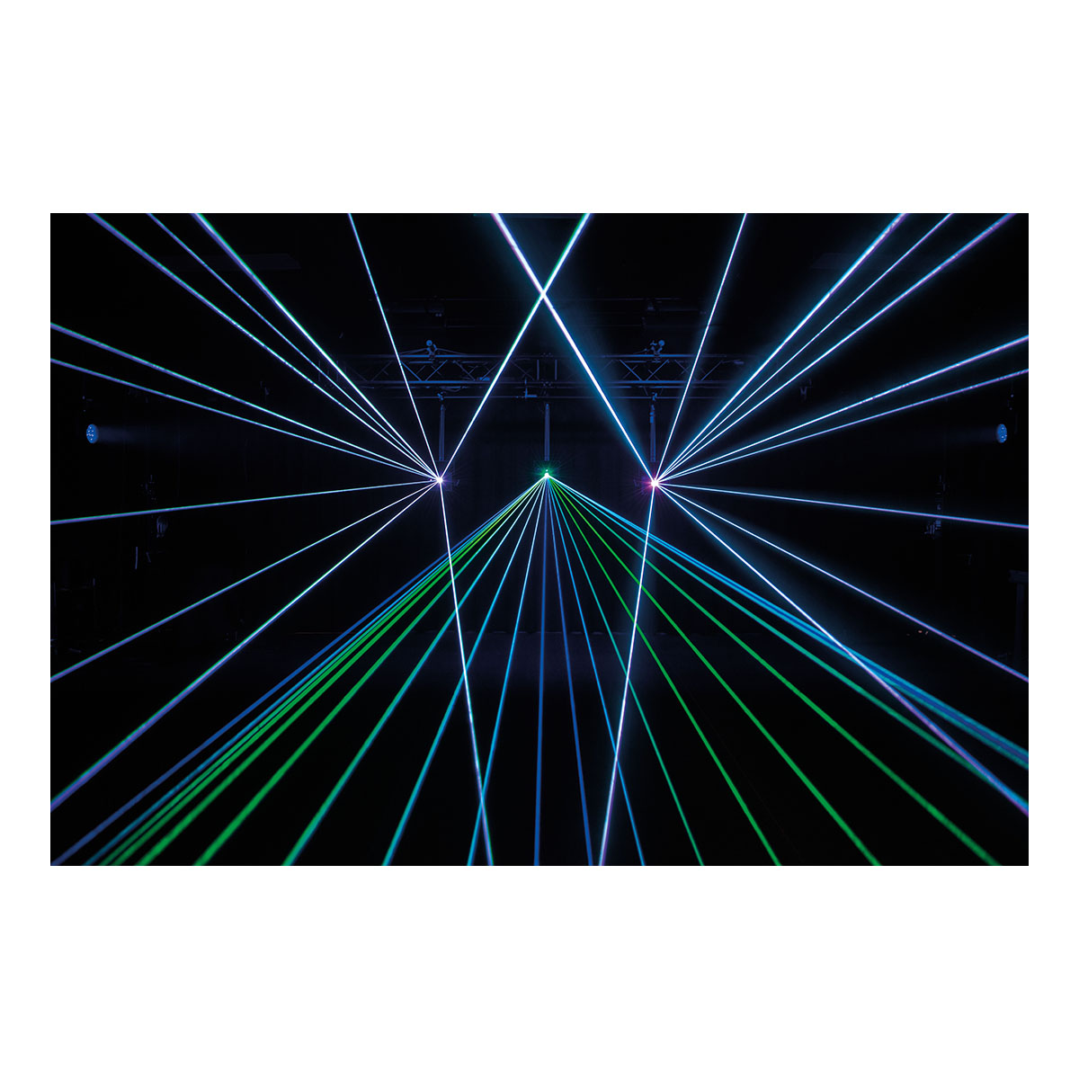 Showtec Solaris 3.0 RGB-laser met Pangolin FB4 Showtec Solaris 3.0 RGB-laser met Pangolin FB4
