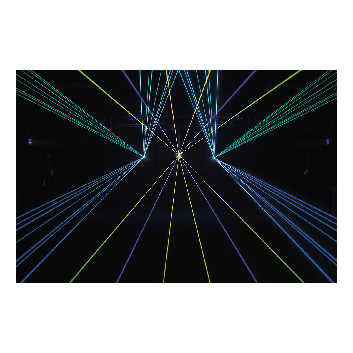 Showtec Solaris 3.0 RGB-laser met Pangolin FB4 Showtec Solaris 3.0 RGB-laser met Pangolin FB4