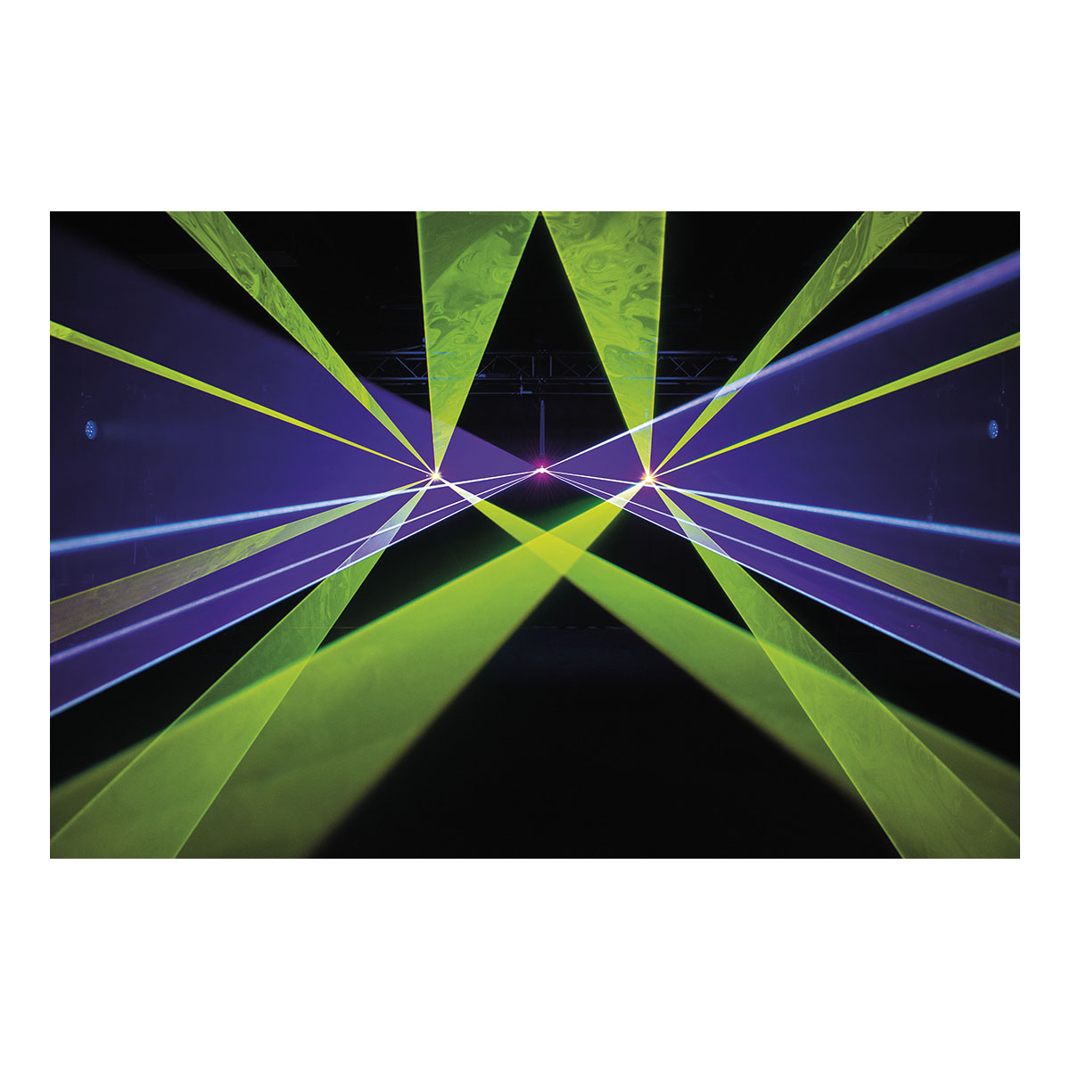 Showtec Solaris 3.0 RGB-laser met Pangolin FB4 Showtec Solaris 3.0 RGB-laser met Pangolin FB4