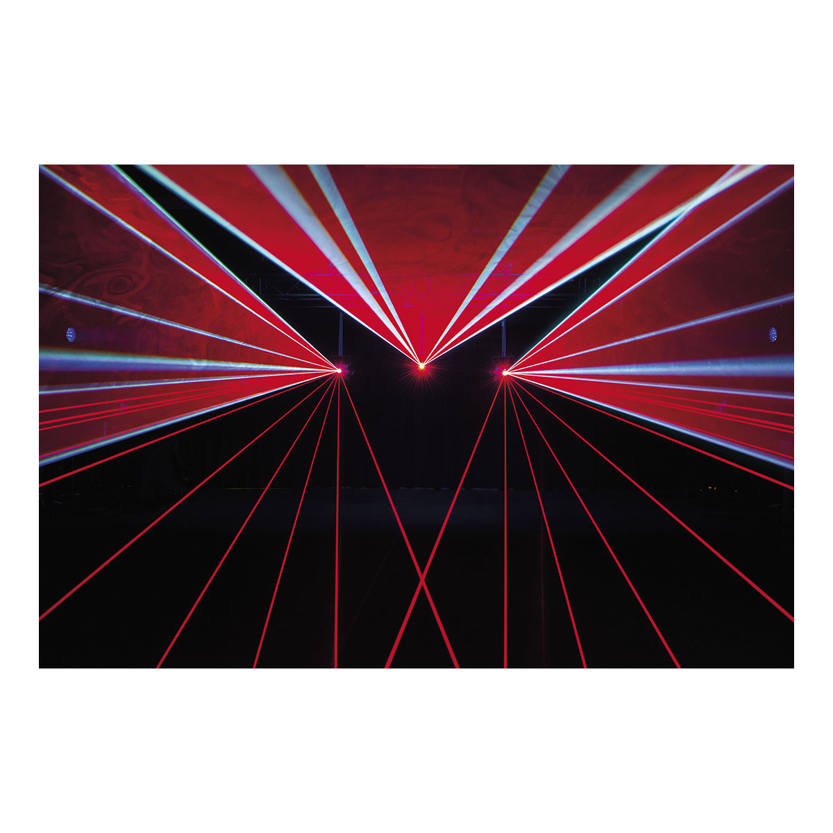 Showtec Solaris 3.0 RGB-laser met Pangolin FB4 Showtec Solaris 3.0 RGB-laser met Pangolin FB4