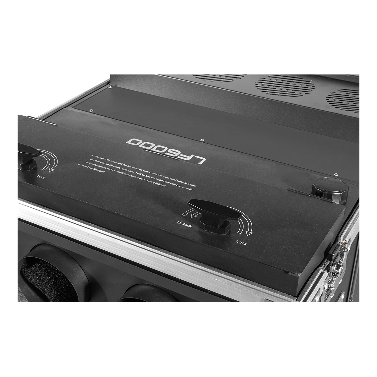 BeamZ LF6000 low fog rookmachine met dubbele output voor laaghangende rook BeamZ LF6000 low fog rookmachine met dubbele output voor laaghangende rook