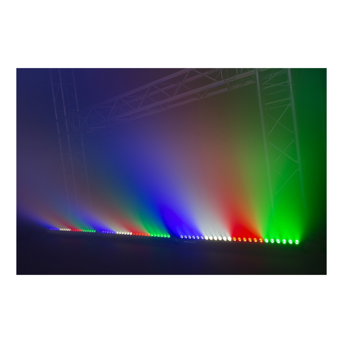 BeamZ Professional LCB246 Led Bar 24X6W RGBAW-UV BeamZ Professional LCB246 Led Bar 24X6W RGBAW-UV