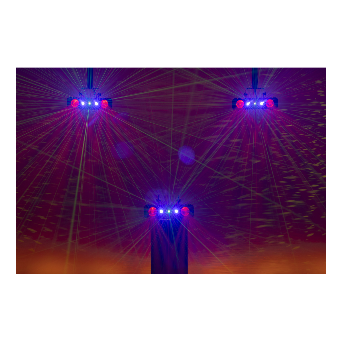 Showtec Dynamica Compact — compacte 4-IN-1 DMX lichteffect voor clubs & DJ's Showtec Dynamica Compact — compacte 4-IN-1 DMX lichteffect voor clubs & DJ's