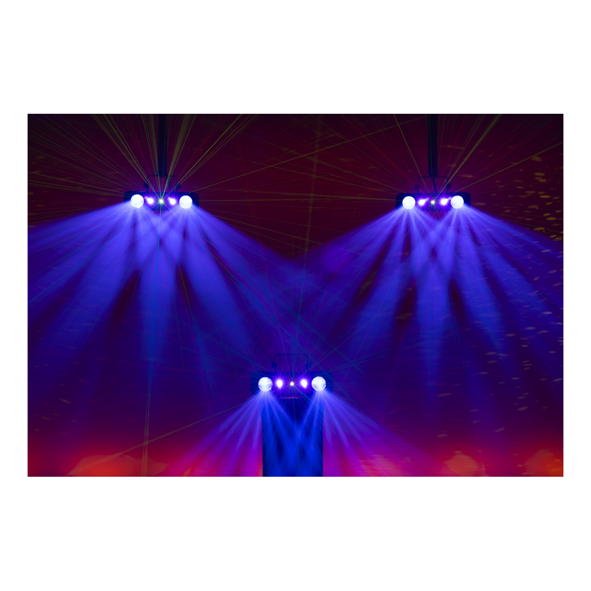 Showtec Dynamica Compact — compacte 4-IN-1 DMX lichteffect voor clubs & DJ's Showtec Dynamica Compact — compacte 4-IN-1 DMX lichteffect voor clubs & DJ's