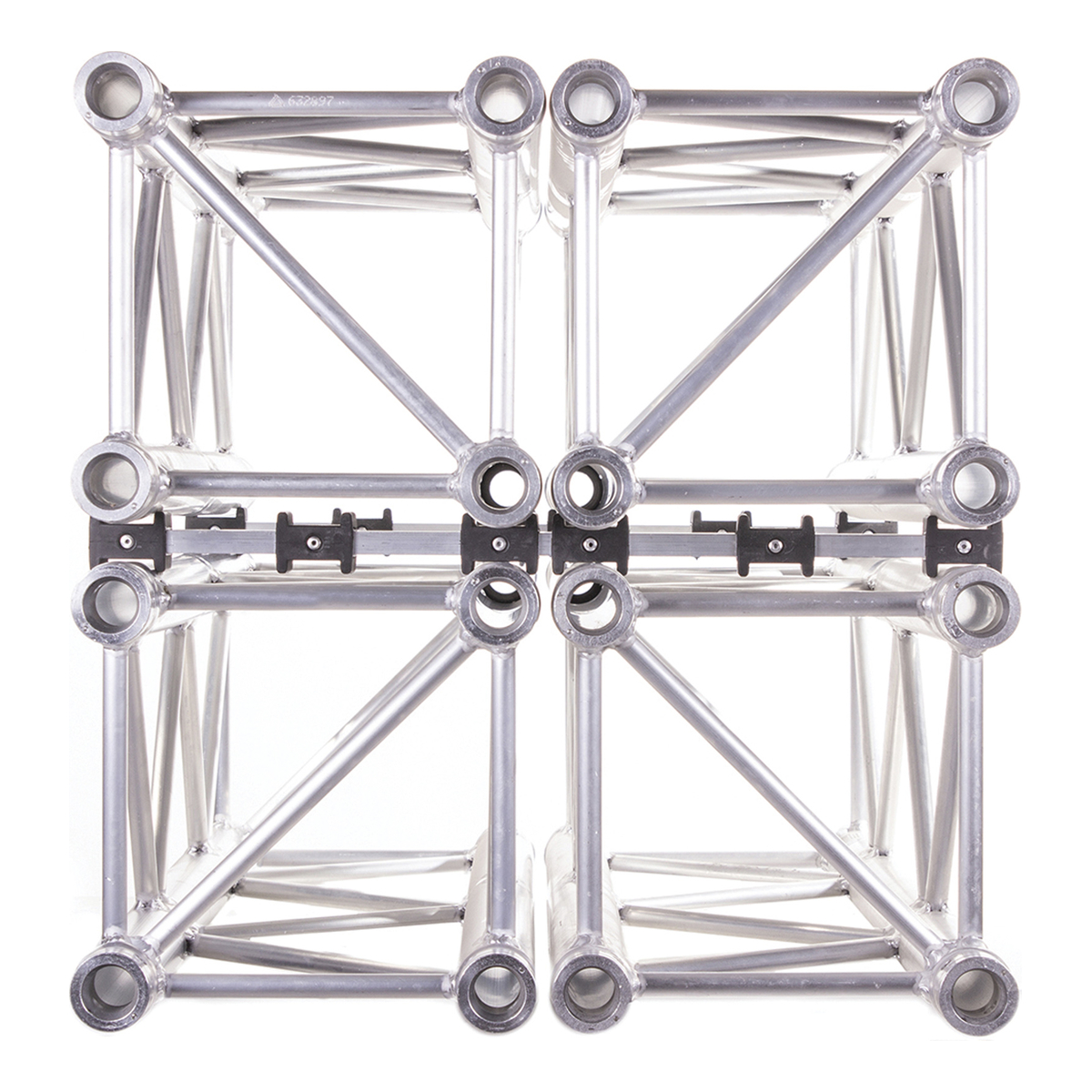 Showgear aluminium truss carrier voor 30-serie met zwarte rubberstuds Showgear aluminium truss carrier voor 30-serie met zwarte rubberstuds