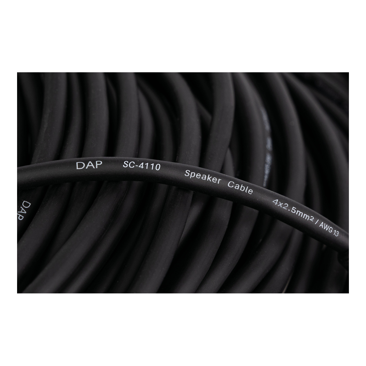 DAP FSN14 luidsprekerkabel speakON NL4 naar speakON NL4, 4x 2,5 mm², 3 m DAP FSN14 luidsprekerkabel speakON NL4 naar speakON NL4, 4x 2,5 mm², 3 m