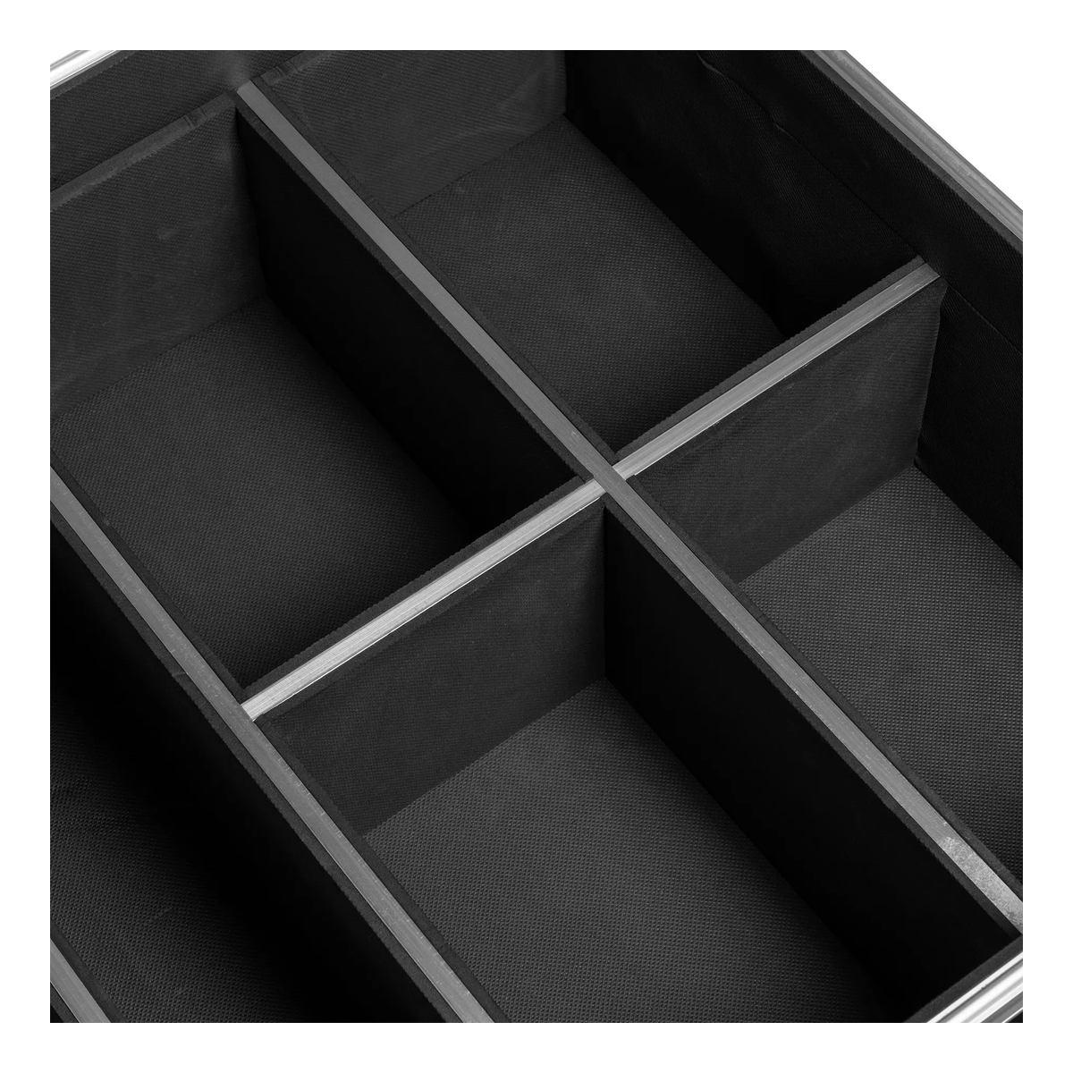 BeamZ Professional FCBTK050 Flightcase voor 8x BTK050 fresnel spots BeamZ Professional FCBTK050 Flightcase voor 8x BTK050 fresnel spots